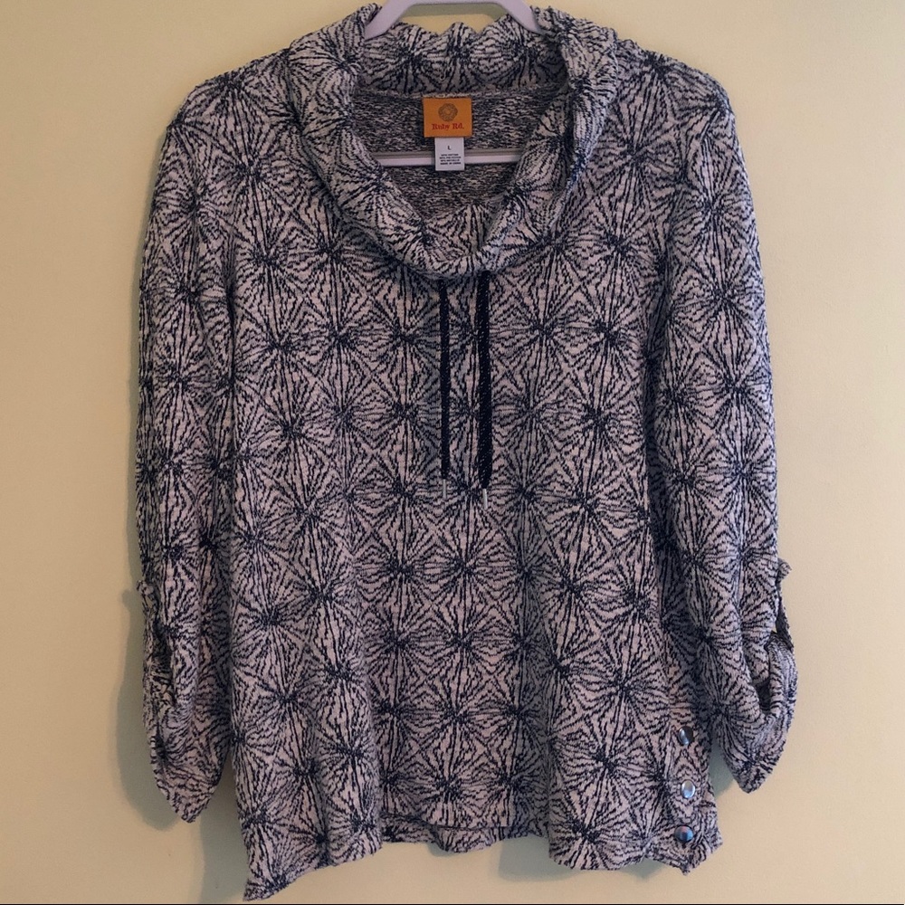 ruby rd. navy & white mock neck top